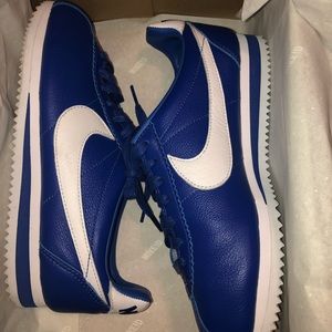 NIKE CORTEZ